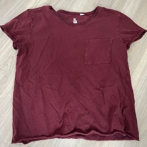 Maroon cropped t-shirt with some distress design
